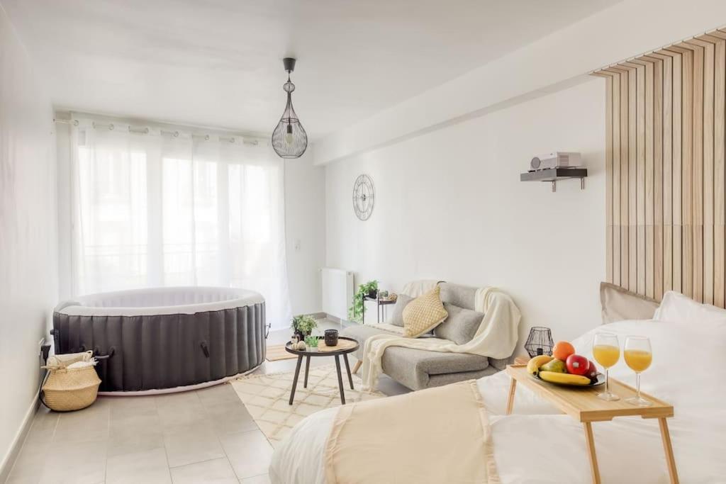 Super Appartement Cosy-Jacuzzi Proche De Paris Rosny-sous-Bois Exterior photo